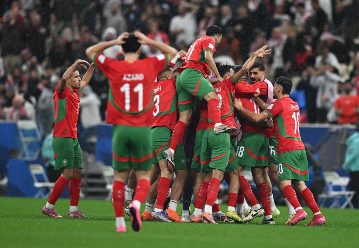 المغرب يتوج ببطولة كأس العرب وأسامة طنان يحرز هدفا تاريخيا